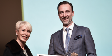 H Groupama Ασφαλιστική βραβεύεται ξανά ως ένα από τα Corporate Superbrands της Ελλάδας