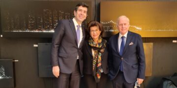 Η Ευρώπη Ασφαλιστική ασφάλισε την έκθεση τέχνης «Το ταξίδι»