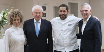 Το ΙΑΣΩ πρωτοπορεί και αλλάζει τα δεδομένα στη νοσηλεία και τις υπηρεσίες υγείας στην Ελλάδα