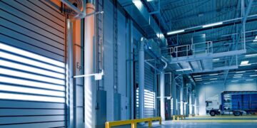 Μπαράζ αυξήσεων στα ασφάλιστρα εμπορικών – βιομηχανικών κινδύνων