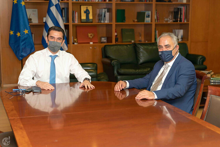 Ο υπουργός Ενέργειας, Κ. Σκρέκας, στη συνεδρίαση του Ε.Ε.Α. σήμερα στις 18:30