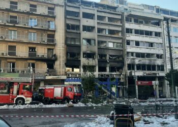 Ισχυρή έκρηξη σε κτήριο στις αρχές της Λ. Συγγρού