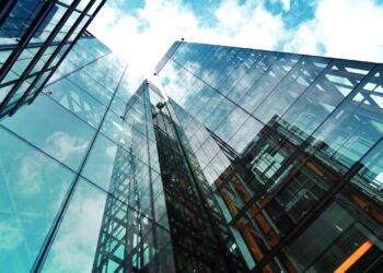 Γ. Ρούντος: Εκτιμήσεις για την ανασύνθεση της ασφαλιστικής αγοράς