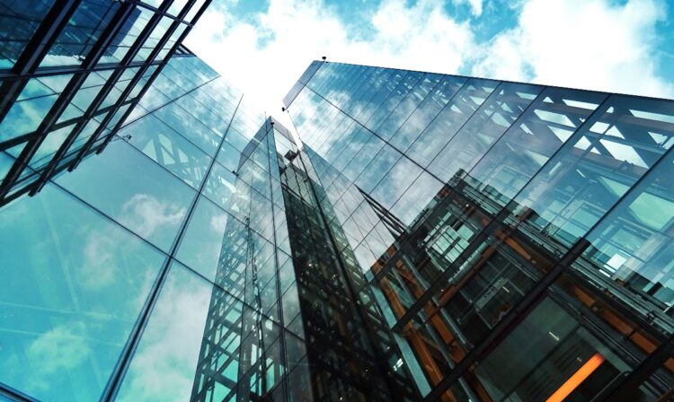 Γ. Ρούντος: Εκτιμήσεις για την ανασύνθεση της ασφαλιστικής αγοράς