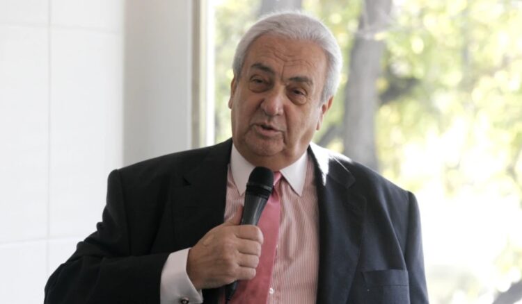 Θλίψη στην ασφαλιστική αγορά μετά το θάνατο του Δημήτρη Κοντομηνά