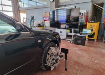 19 μηχανήματα βαθμονόμησης ADAS στην Glassdrive