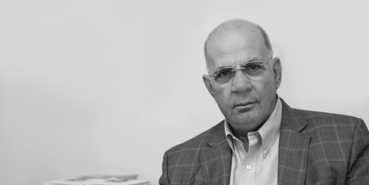 Έχασε τη μάχη για τη ζωή ο καθηγητής Γ. Κυριόπουλος