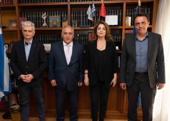 Αναβίωση του «Ήχος και Φως» μέσω του project του ΕΕΑ “Agora Athens”, υπό την αιγίδα του Ε.Ο.Τ.»