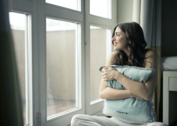 «Ένα παράθυρο είναι η ζωή…»