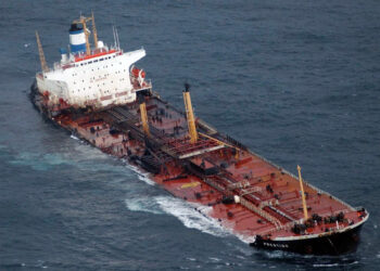 Υπέρογκη αποζημίωση υπέρ του ισπανικού κράτους για το πετρελαιοφόρο Prestige