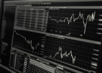 INE-ΓΣΕΕ: Σοκ στην αγοραστική δύναμη λόγω πληθωρισμού