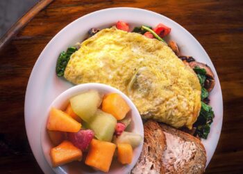 Σύνδρομο long COVID: Διατροφικές συμβουλές για επανάκτηση της μυϊκής μάζας και δύναμης