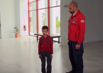 ΕΟΔ: Τι κάνουμε όταν πνίγεται ένα παιδί ή ένα βρέφος (video)