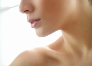 brunette-young-woman-posing