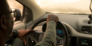 Αστική ευθύνη οχημάτων: Δεν εξαιρείται από την αποζημίωση ο ιδιοκτήτης αν είναι επιβάτης