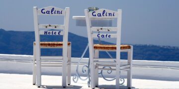 Χωρίς ασφαλιστική κάλυψη ο τουριστικός κλάδος