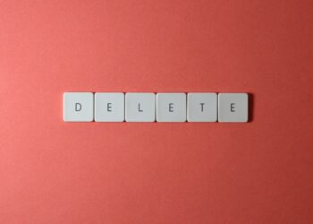 Παραγραφή χρεών στη 10ετία: Για ποιους θα ισχύει;