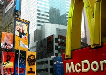 Αντιμέτωπη με αγωγή 10 δις η  McDonald’s Corp