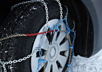 Υποχρεωτικές οι αντιολισθητικές αλυσίδες από τον Οκτώβριο