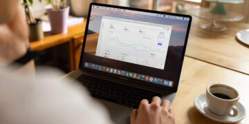 Πού χάνονται 64,8 εκατ. στη ζωή και πού κερδίζονται 96,5 στις γενικές ασφαλίσεις