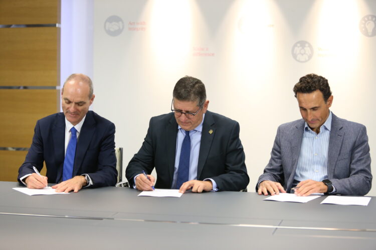 Μάριος Ψάλτης_Διευθύνων Σύμβουλος_PwC Ελλάδας - Δημήτριος Μπουραντώνης_Πρύτανης OΠΑ - Kώστας Περρής_Partner Consulting Leader_PwC Eλλάδας