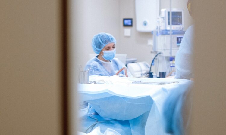 Ο ασφαλιστικός γρίφος στην Υγεία: Ελεγχόμενο κόστος + Κοινωνική αξία = Βιωσιμότητα