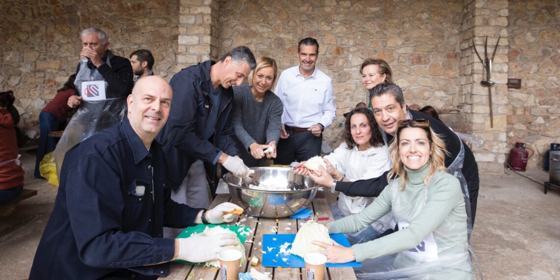 2.450 μερίδες φαγητό ετοιμάστηκαν από τον Σ.Ε.Σ.Α.Ε.