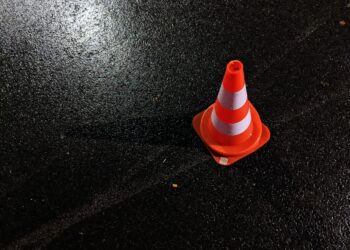 Ποιες είναι οι 15 υποχρεωτικές ασφαλίσεις αστικής ευθύνης για επαγγελματίες