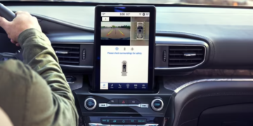 Reuters: Η Ford ανακαλεί 462.000 οχήματα σε όλο τον κόσμο