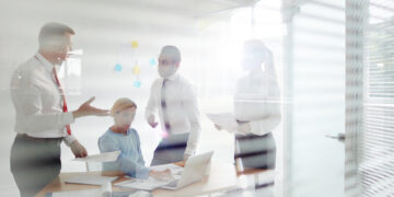 11 ερωτήσεις και παραδείγματα για την ψηφιακή κάρτα εργασίας στις ασφαλιστικές