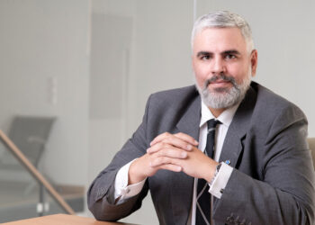kimon renier efstathopoulos`