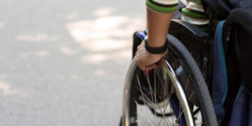 Τα 13 αναπηρικά επιδόματα που αυξάνονται από 1ης Μαΐου