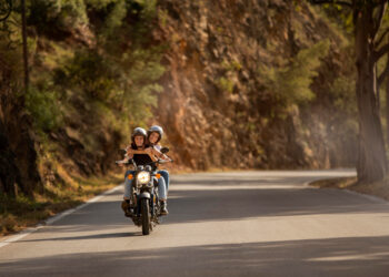 Κάνουμε Road trip με μηχανή: Πώς θα προετοιμαστούμε σωστά!