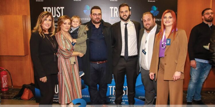 Ασφάλειες Δαρζέντας: Στην Ηλεία το 70% του χαρτοφυλακίου