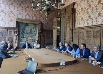 Το ΕΕΑ υπογράφει Μνημόνιο Συνεργασίας με το Επιμελητήριο Παρισίου