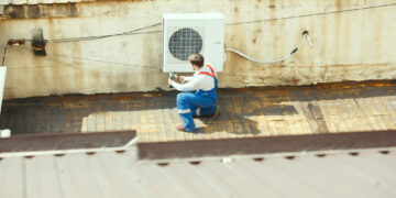 Πρόστιμα 110.000 ευρώ από την Επιθεώρηση Εργασίας λόγω θερμικής καταπόνησης