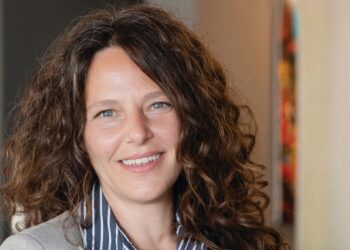 Ελισάβετ Μπακόλα: H πρόκληση των Cyber Risks