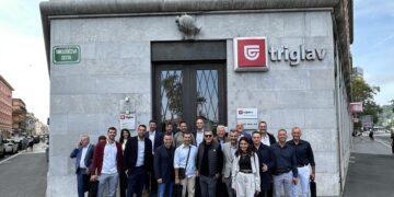 Με υποκατάστημα από 1/10 η Triglav στην Ελλάδα