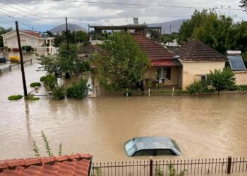 Στο τραπέζι η υποχρεωτική ασφάλιση σπιτιών και επιχειρήσεων
