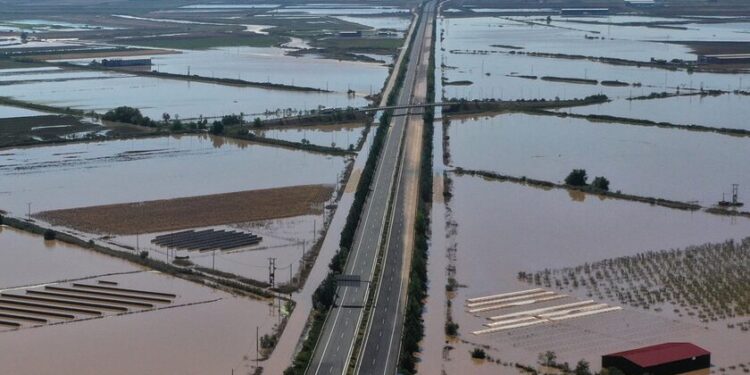 ΕΑΕΕ: Άμεση ανταπόκριση στους ασφαλισμένους- πληγέντες των πλημμυρών. 