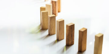 Έρχεται… τσουνάμι ανατιμήσεων στα αντασφάλιστρα