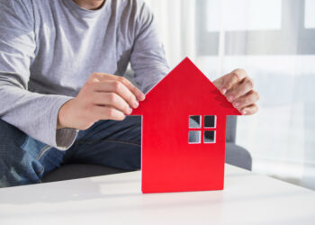 E. Παπαδόπουλος: Η ασφαλιστική αγορά πρέπει να εκπαιδεύσει τους πολίτες