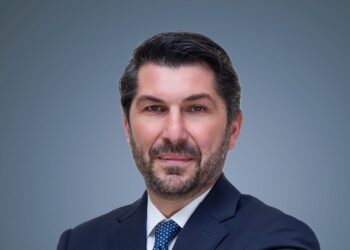 H NAK KATSIBERIS συμβάλλει στη διάσωση 9,6 εκ. μελισσών στον Έβρο