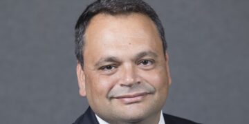 Οι ασφαλίσεις υγείας στο 10% της ιδιωτικής δαπάνης υγείας