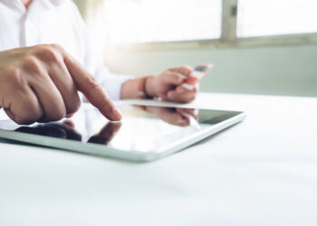 Μέσω πλατφόρμας η έκπτωση στον ΕΝΦΙΑ για τις ασφαλισμένες κατοικίες