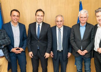 Συνάντηση ΕΕΑ – Δ. Παπαστεργίου για την ενίσχυση του επιχειρείν μέσω ψηφιακών εργαλείων