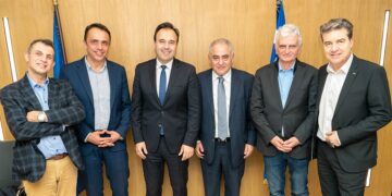 Συνάντηση ΕΕΑ – Δ. Παπαστεργίου για την ενίσχυση του επιχειρείν μέσω ψηφιακών εργαλείων