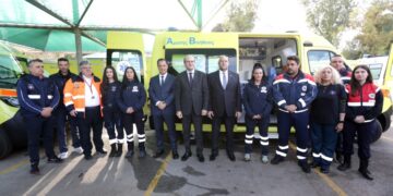 Παράδοση 10 νέων ασθενοφόρων στο ΕΚΑΒ