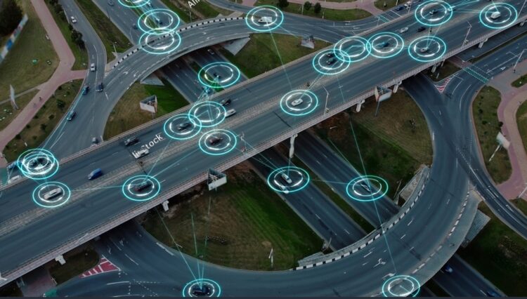 Σύστημα αυτόματου εντοπισμού για τα ανασφάλιστα και χωρίς ΚΤΕΟ οχήματα