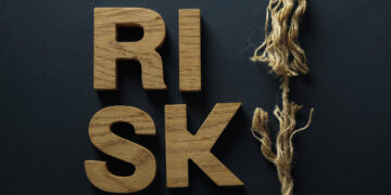 Πώς επιδρά το κλίμα στoν “κίνδυνο χώρας”